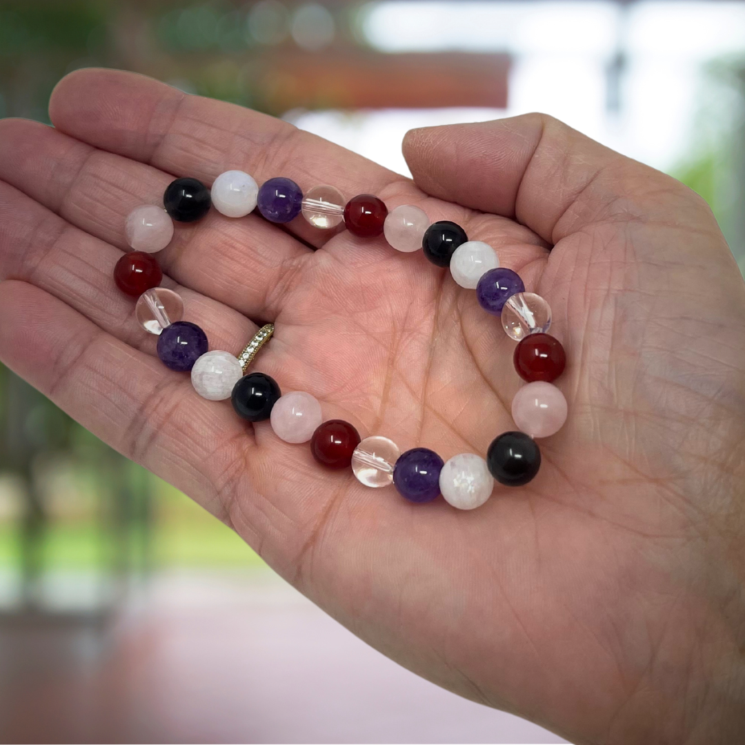 I Am Worthy - Affirmation Crystal Gemstone Bead Bracelet - Law of Attraction Crystals - SoulCafe Gift Box and Tag -  S/M/L/XL